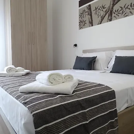 Al Nuovo Porto 3* بيلاريا-إيجيا مارينا