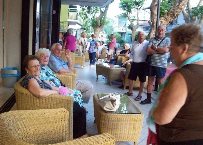 Al Nuovo Porto Hotel 3*